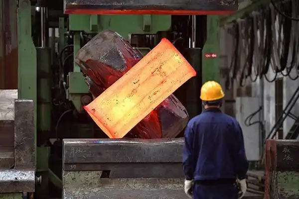 extrusion extrusion